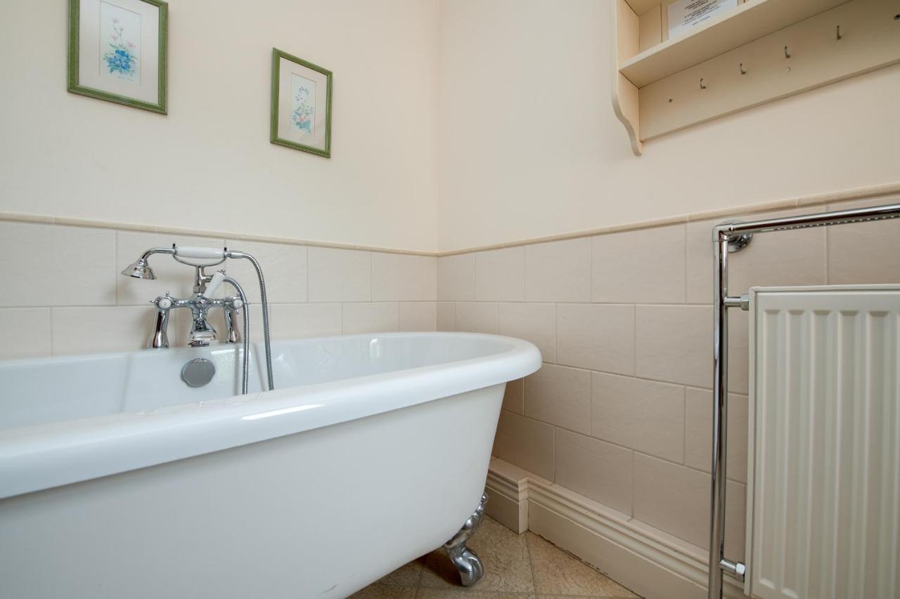 Oak Tree Cottage, Charming, Rural New Forest Home Boldre Екстериор снимка